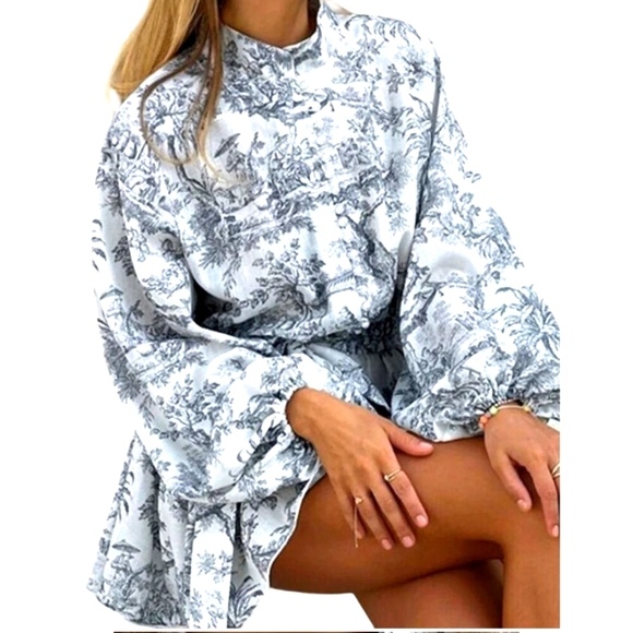 Elegant Black and White Commense Women's Dress - Picture 2 of 4